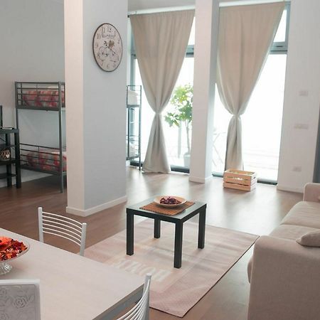 Red Line Apartments Milano Zewnętrze zdjęcie