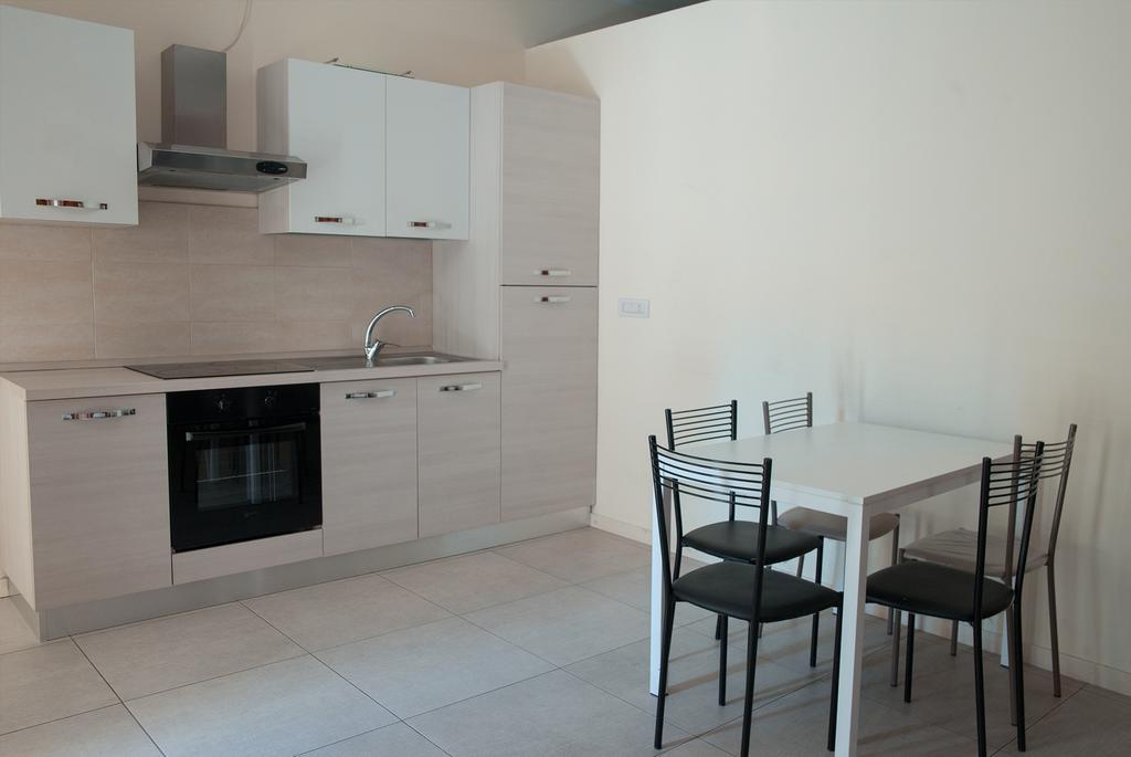 Red Line Apartments Milano Zewnętrze zdjęcie